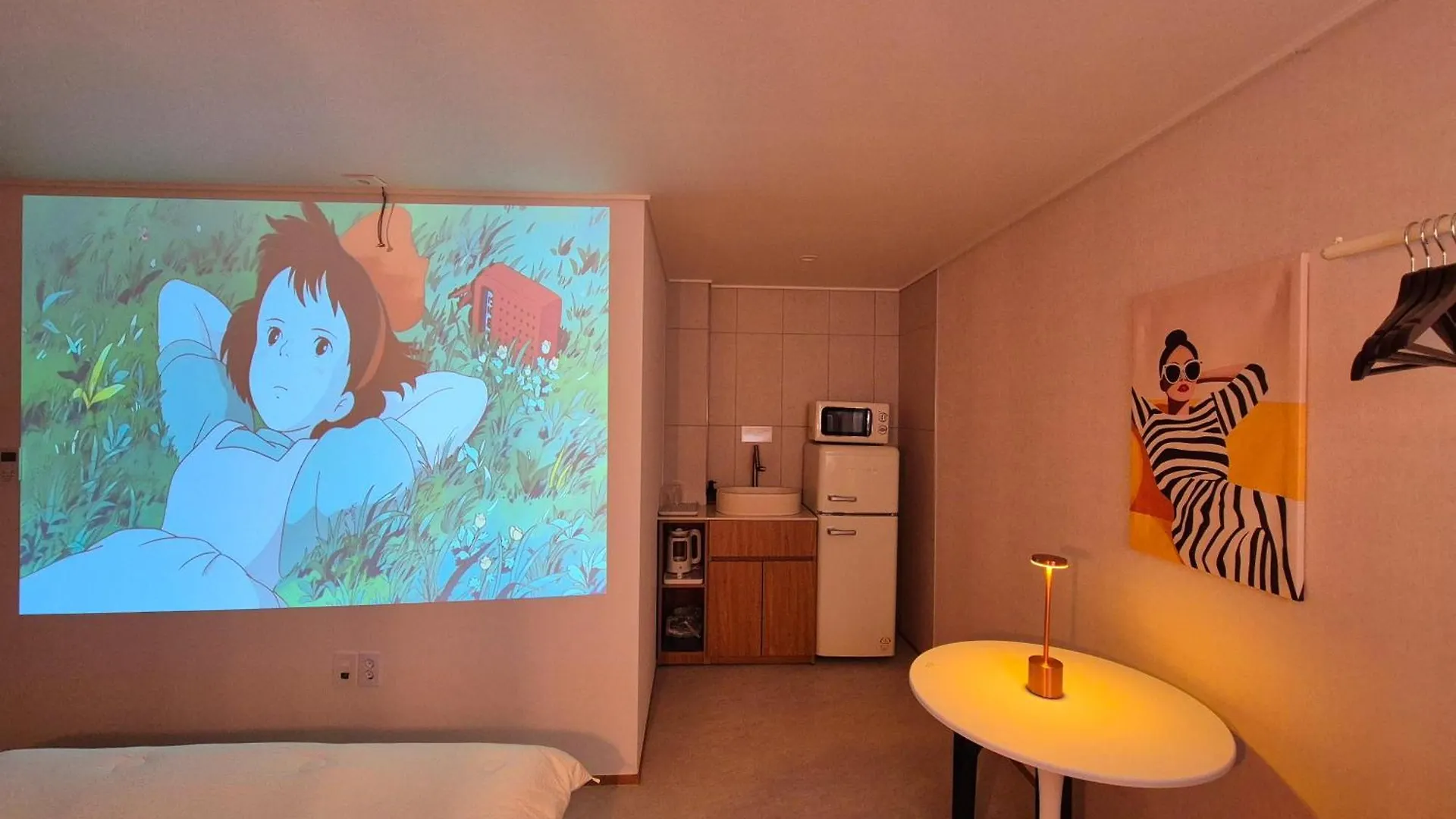 Incheon Cheongra Cinema Room Hotel