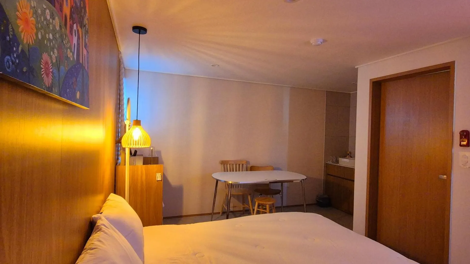 Incheon Cheongra Cinema Room Hotel